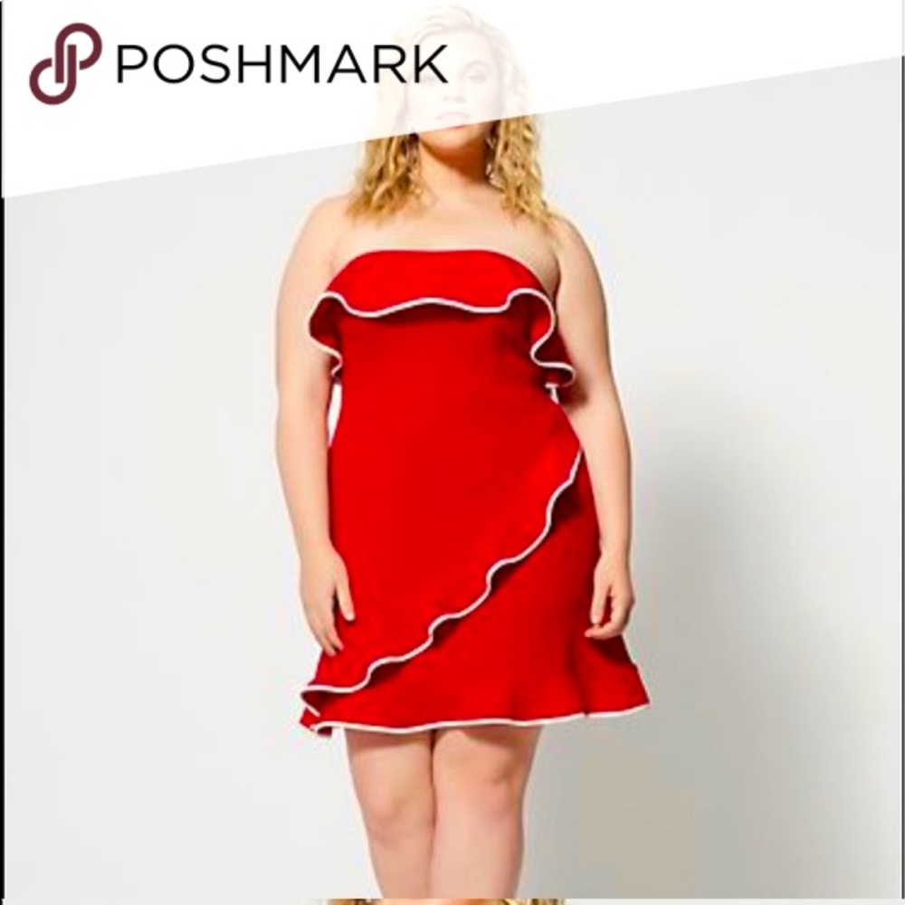 BNWT ‼️‼️ Fashion to Figure Plus-Size Strapless Red Dress❤️❤️😍